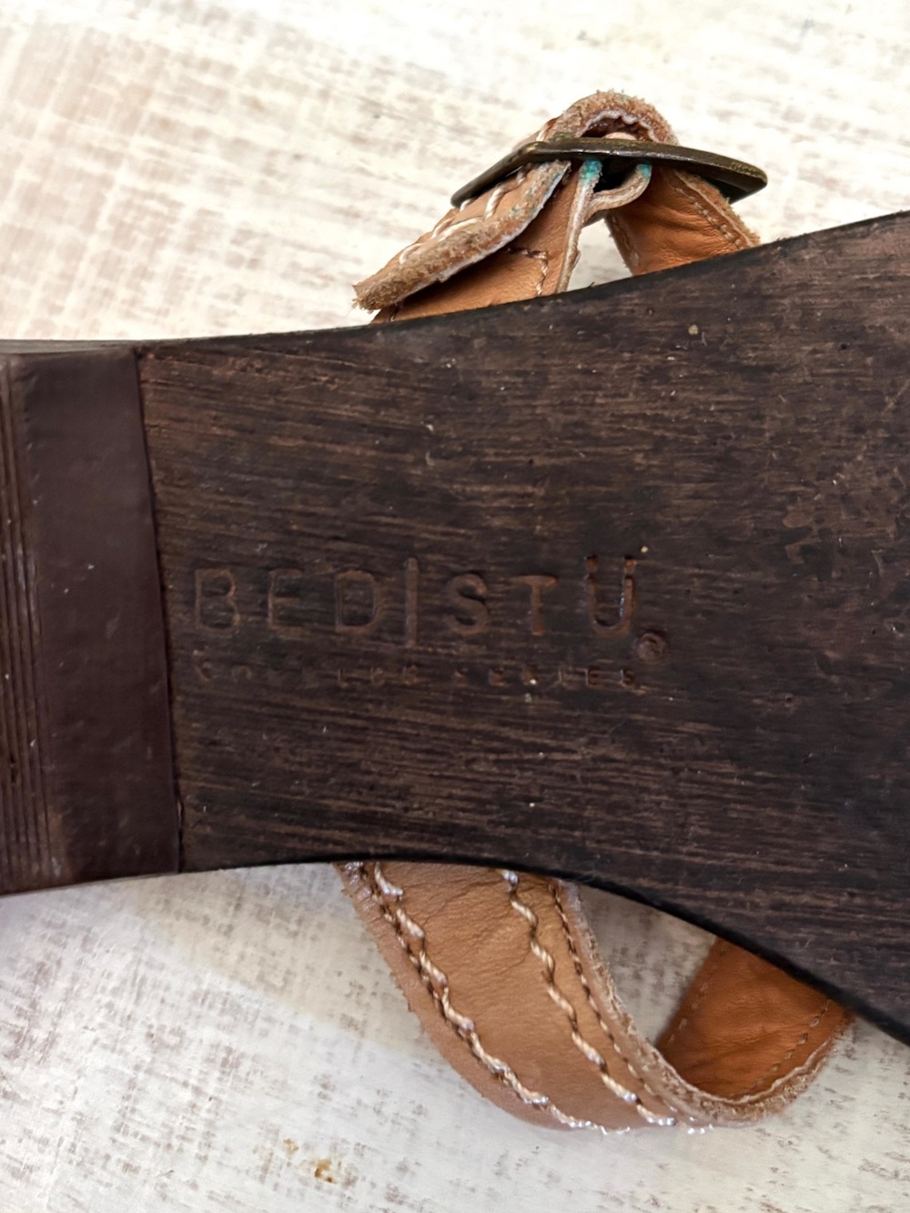 Bed Stu Leather Thong Sandal Slip Buckle On Size 8 - Picture 8 of 9